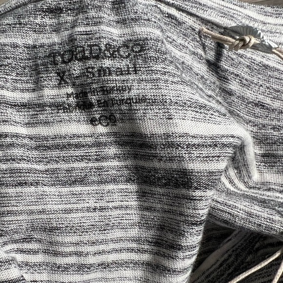 NWOT Toad & Co Womens Top- XS - Picture 9 of 9